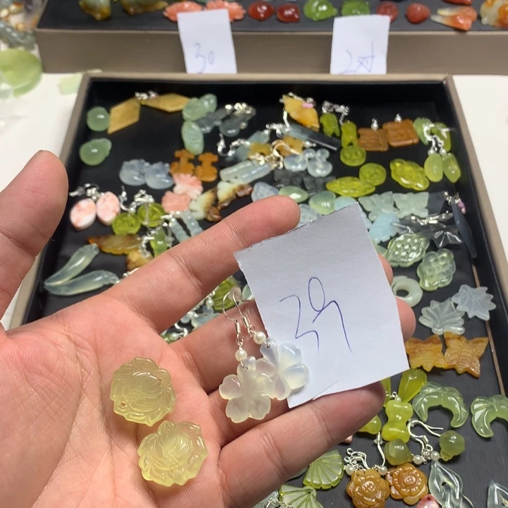 蛇纹石玉耳钉足银镀金镶嵌丿***丶