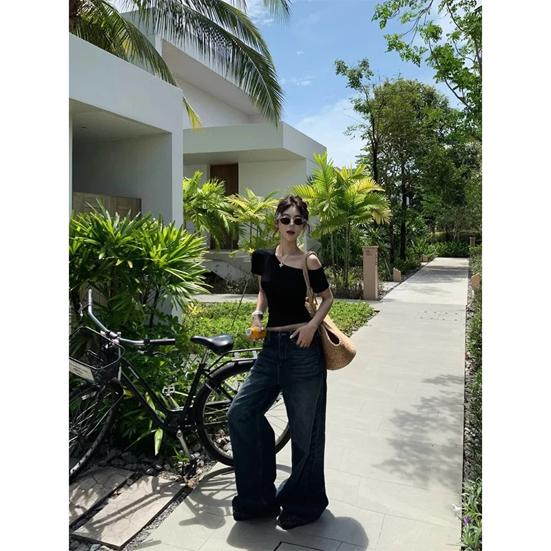 纯欲性感斜肩短袖T恤上衣女2025夏季新款宽松高腰显瘦牛仔直筒裤