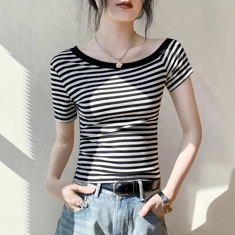 美式辣妹条纹斜肩短袖T恤女夏新款独特别致修身露肩短款上衣百搭