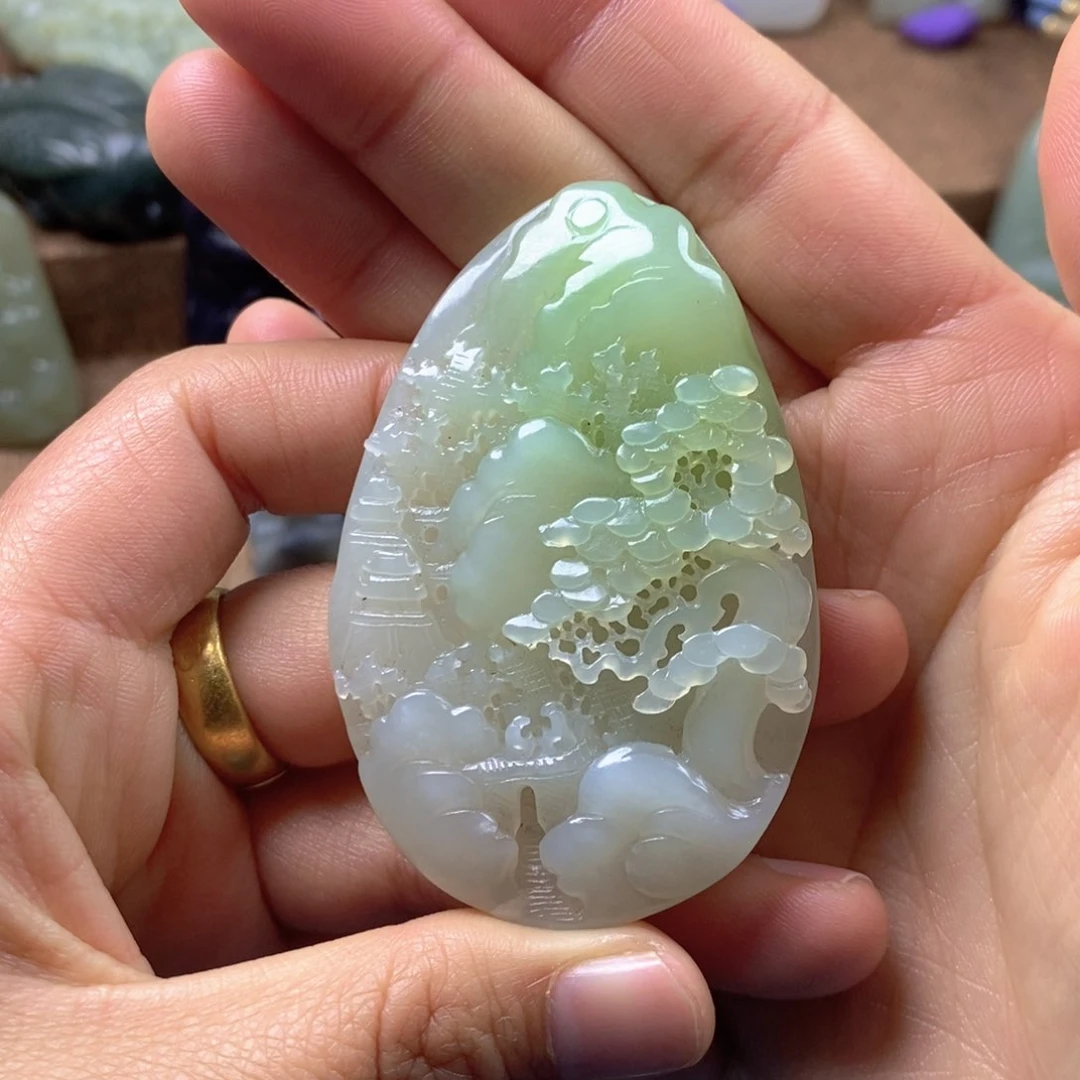 未镶嵌和田玉挂件