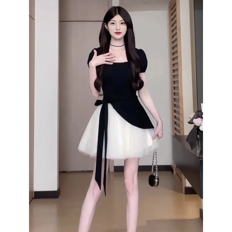 法式复古茶歇风气质拼接撞色连衣裙女夏季2025新款收腰显瘦短裙子