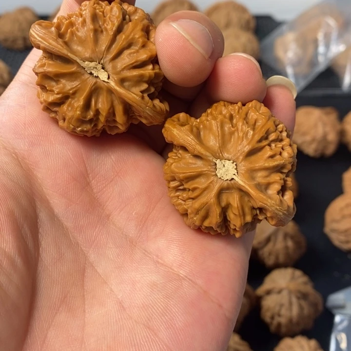 桃核把件57887545688