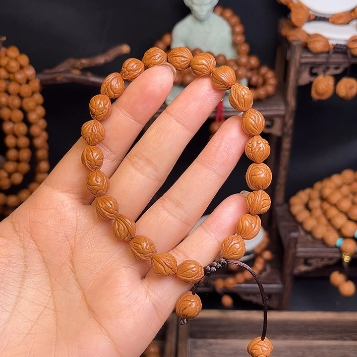 手串桃核小龙纹手串