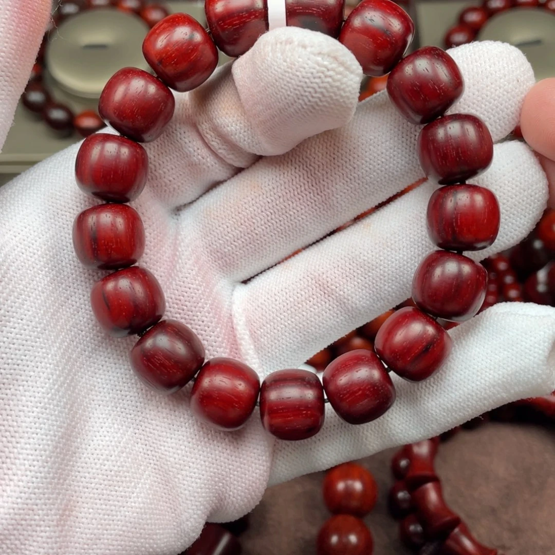 小叶紫檀手串/手链小**志