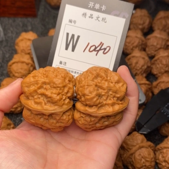 吊坠桃核胖****雄我是第一百41