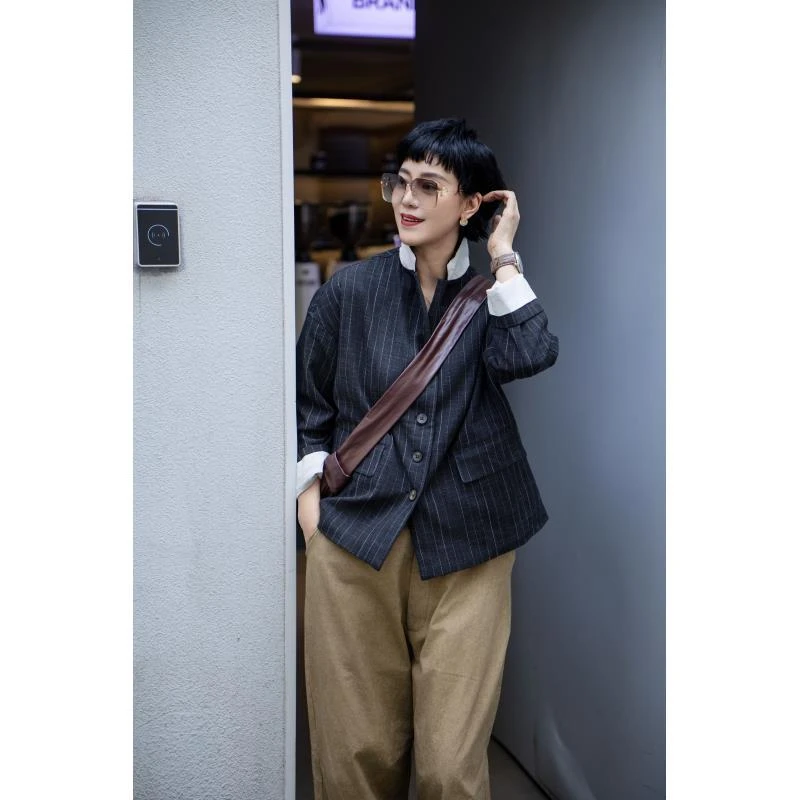 Li Wang/里望设计师款   日系复古条纹肌理质感西服外套