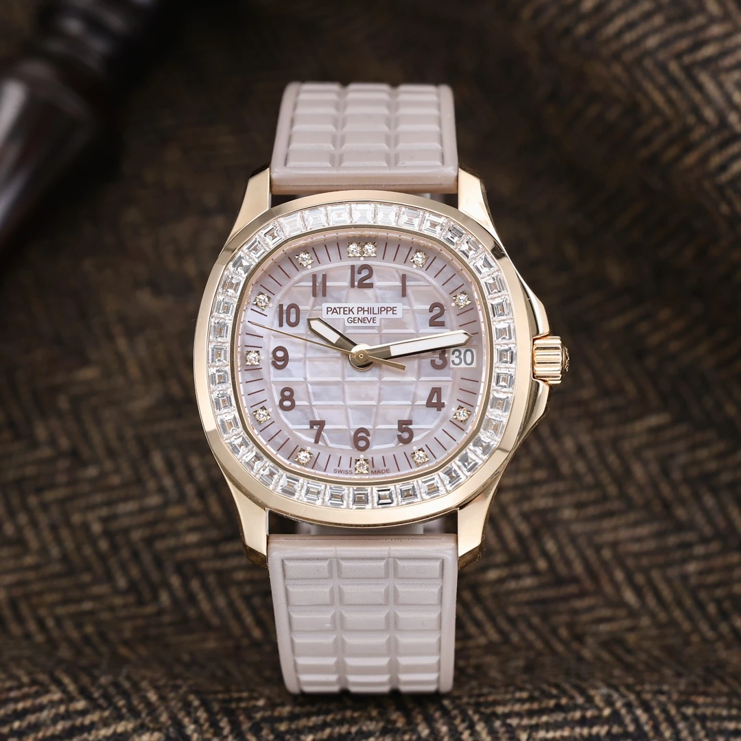 95新 Patek Philippe/百达翡丽 5072R-001原镶嵌T方钻 2023年保卡