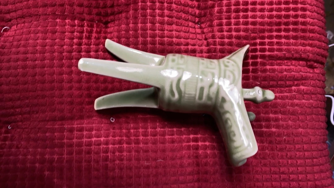 景德镇颜色釉高足杯