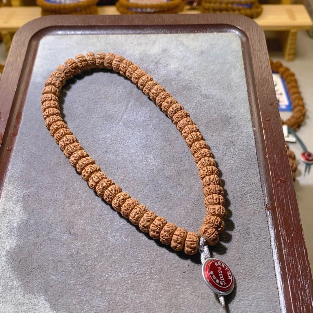 金刚菩提吊坠藏切树王0324