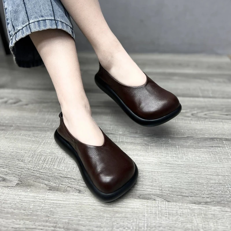 艺鞜2025年春夏新款真皮厚底一脚蹬佛系简约浅口松糕复古妈妈单鞋