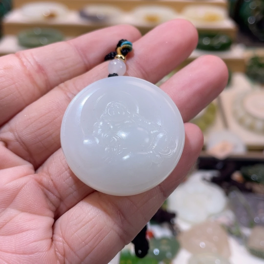 和田玉未镶嵌颈饰白玉佛牌