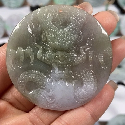 翡翠颈饰未镶嵌龙行天下福利