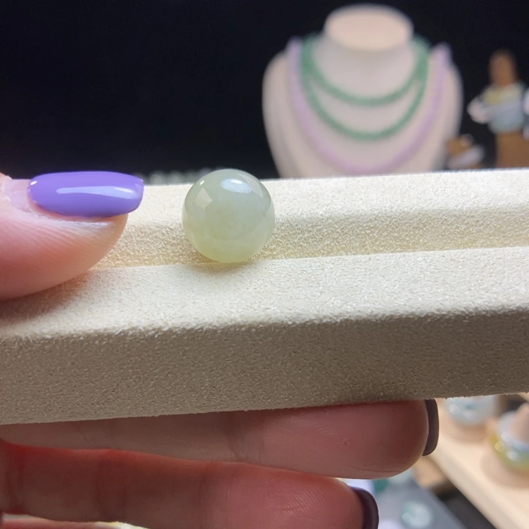 翡翠未镶嵌颈饰12冰黄