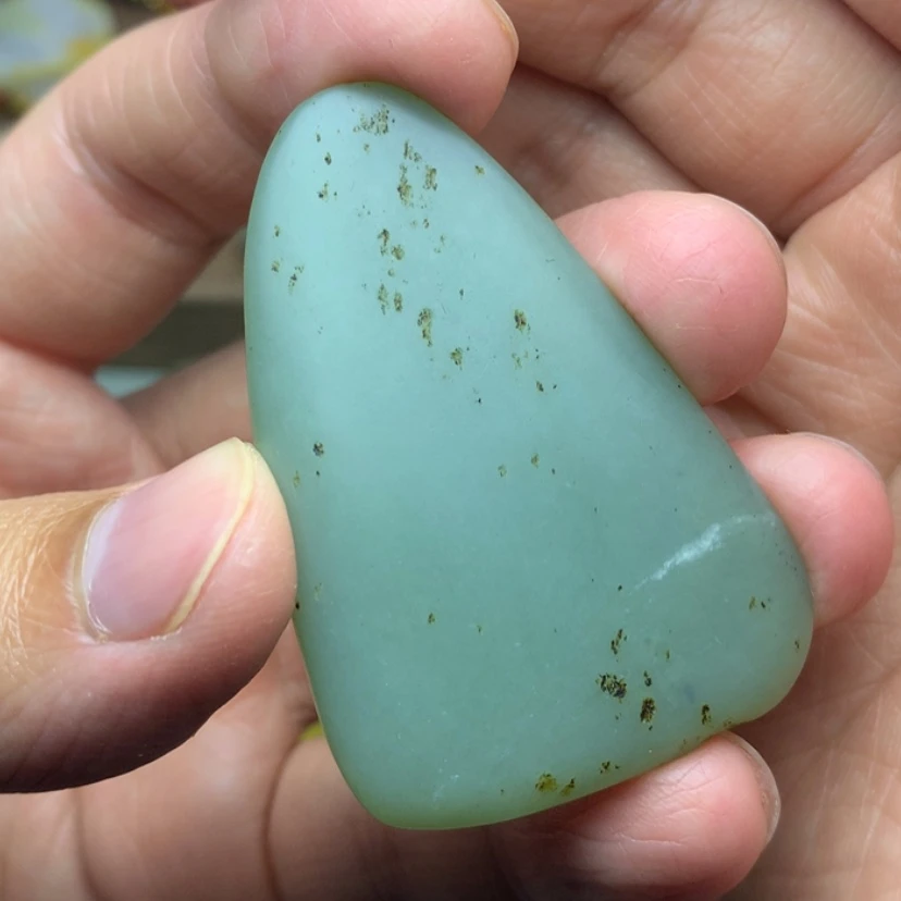 【闪购商品】颈饰未镶嵌和田玉