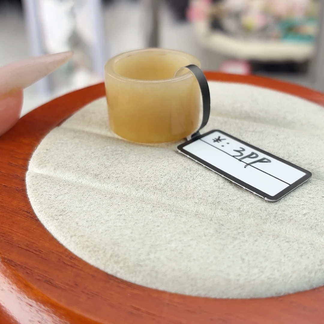 和田玉未镶嵌戒指r26奶盖糖白圆切16.2