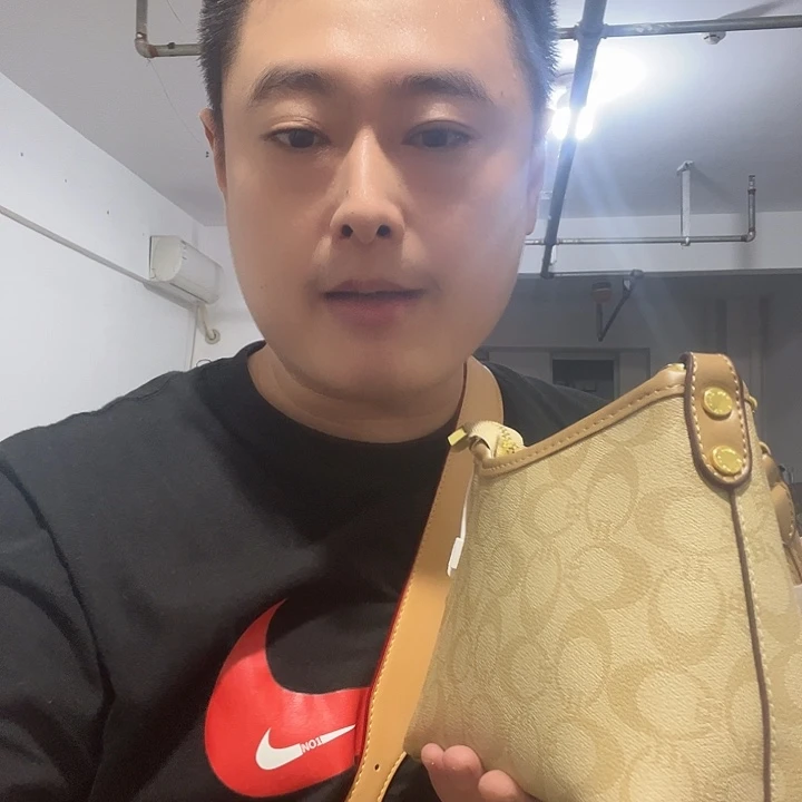 蚕丝犏牛皮（革）驴皮（革）