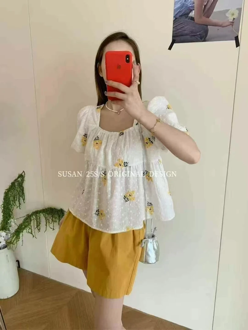 susan@25395 韩系温柔风刺绣方领泡泡袖衬衫