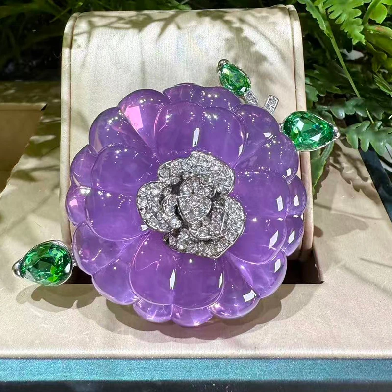 铜锆石胸针 女欧美风紫色朋克风植物花卉胸针轻奢彩色素款重工