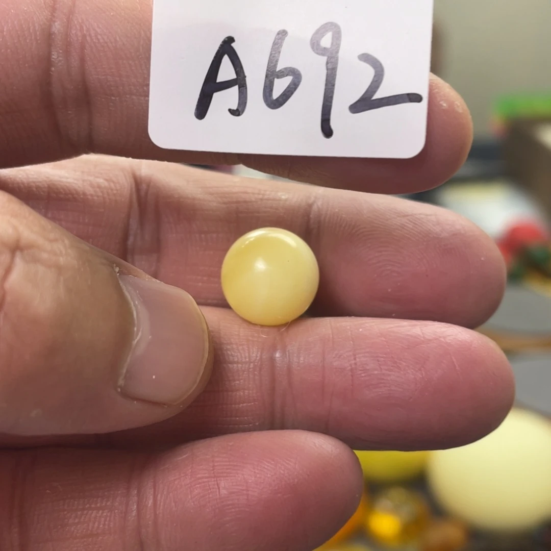 手链琥珀未镶嵌多样性发，发其中一件