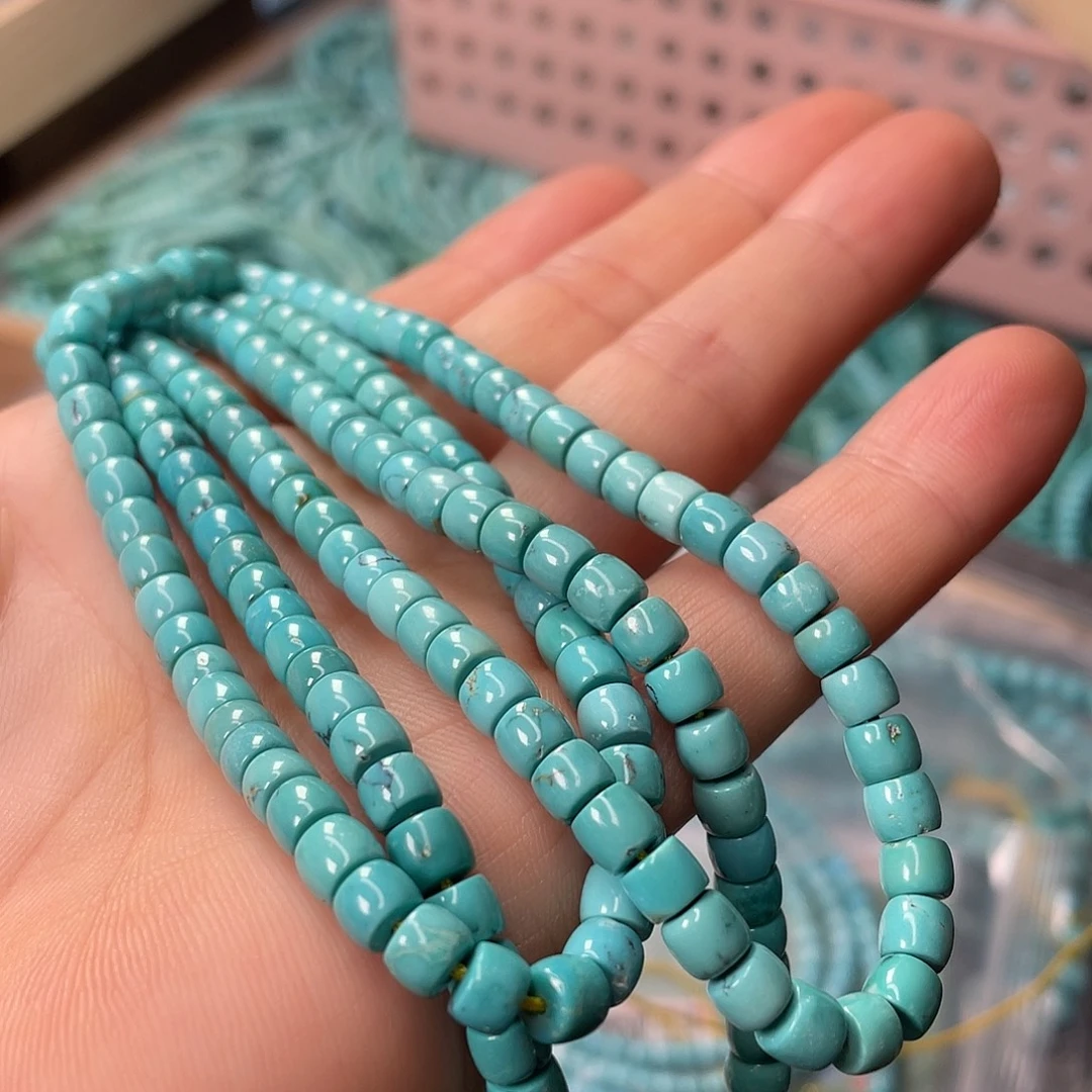 绿松石未镶嵌颈饰