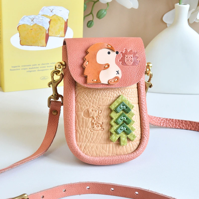 粉色刺猬手机包 小众个性治愈系设计竖版斜挎包可爱包包女