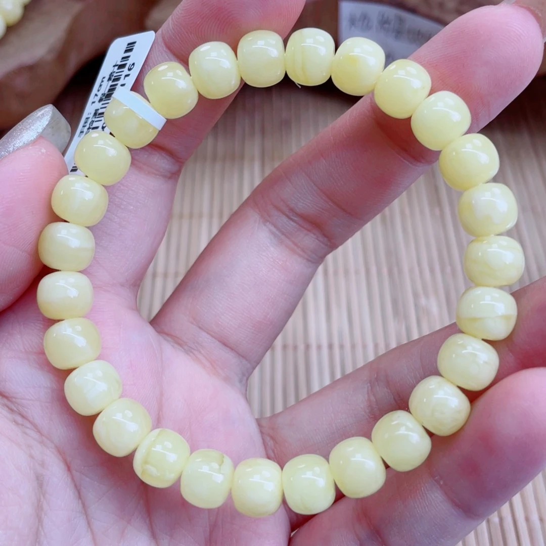 未镶嵌蜜蜡裸石蜜蜡35