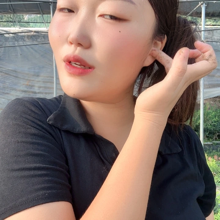 开***c无花朵哥哥哈哈哈过分