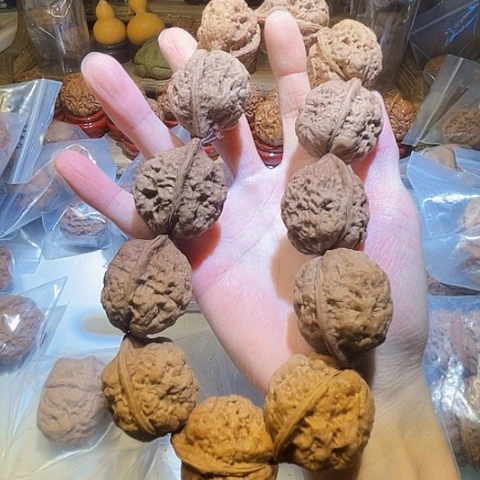 手串文玩核桃盘龙疙瘩包12粒带彩34