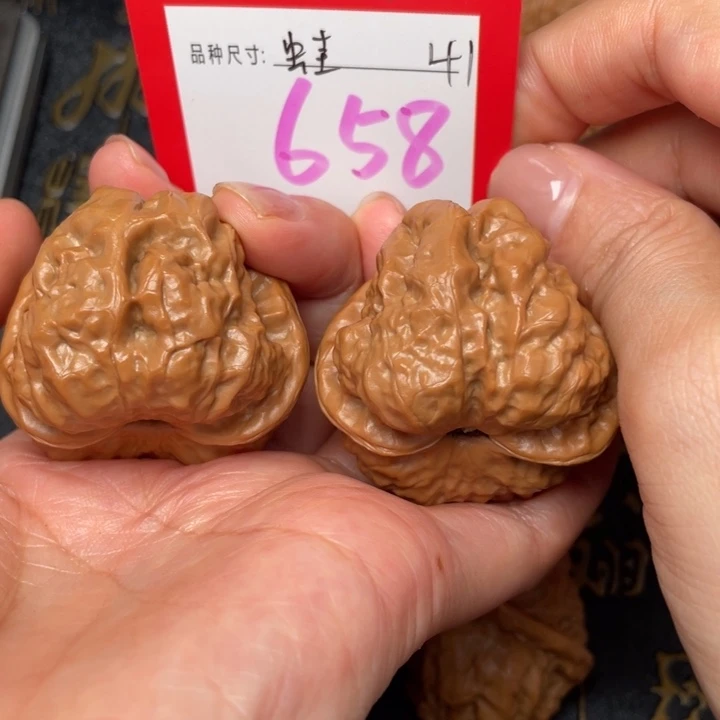 吊坠桃核文玩的好