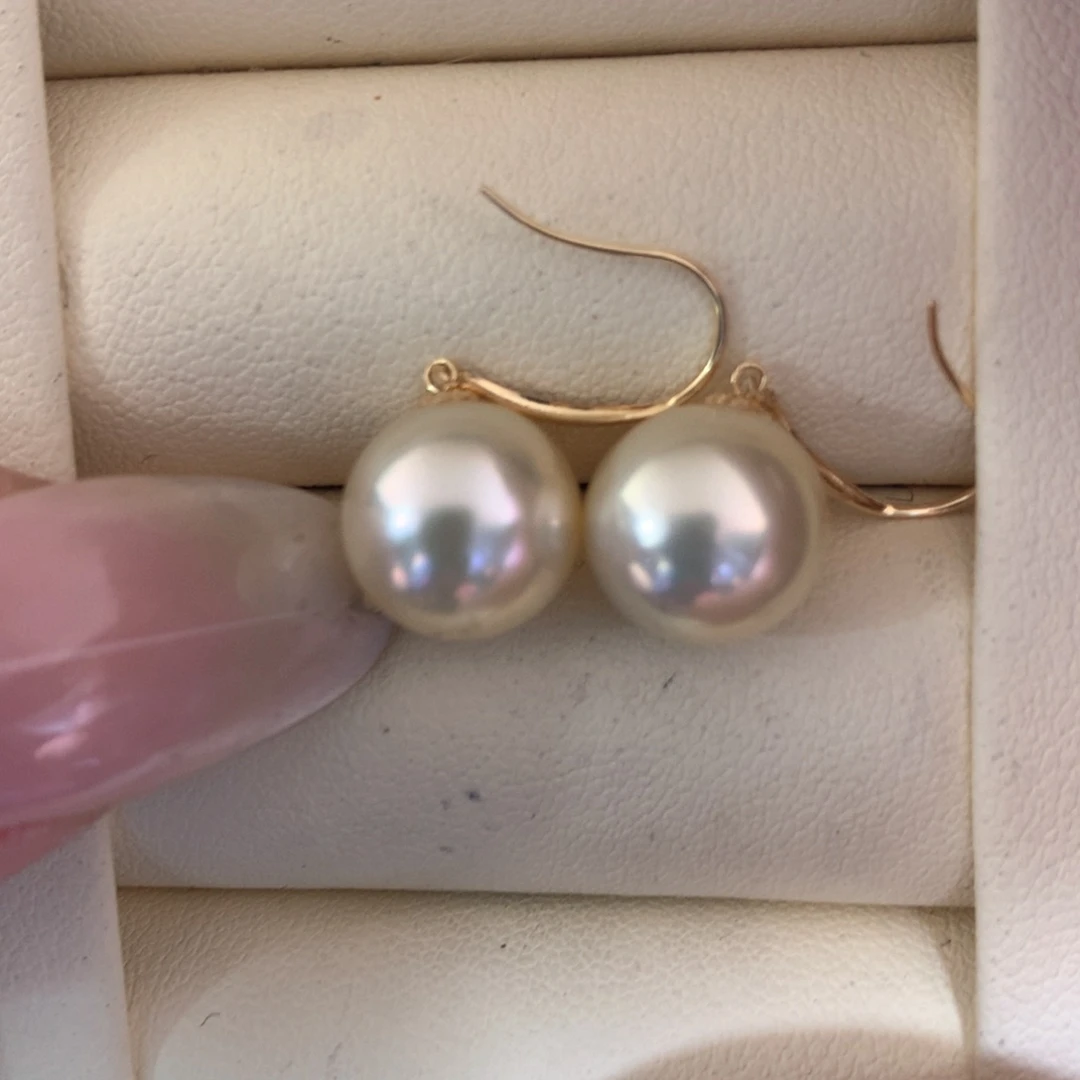 18K金镶嵌耳饰海水珍珠