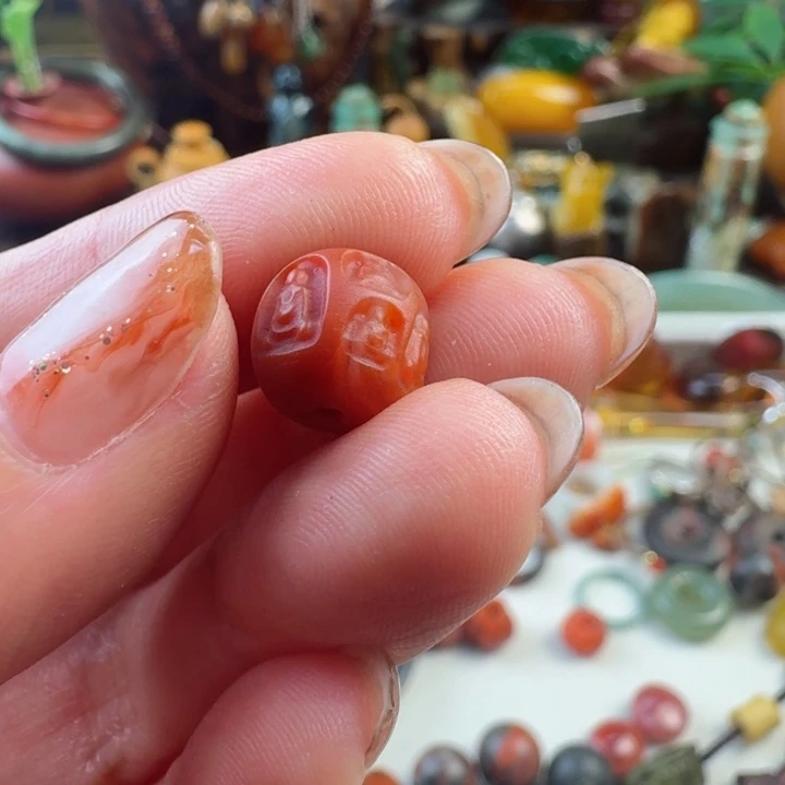 翡翠戒指未镶嵌莫*冯