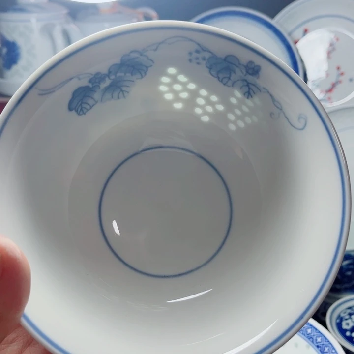 青花玲珑6寸面碗葡萄