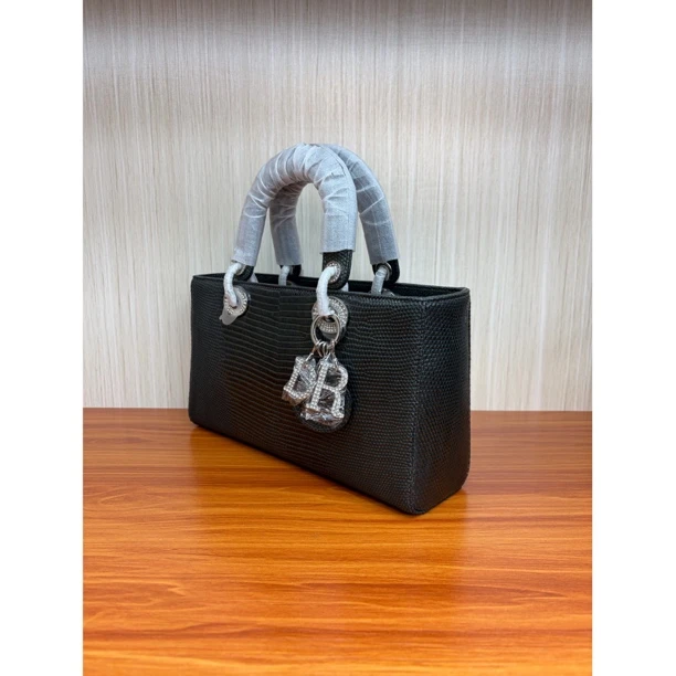 进口蜥蜴皮戴妃手工制作经典时尚流行单肩斜挎手提女包