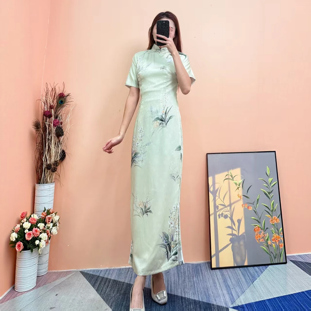 [依易原创]新中式气质优雅缎面提花浅草花韵修身改良旗袍裙B0720