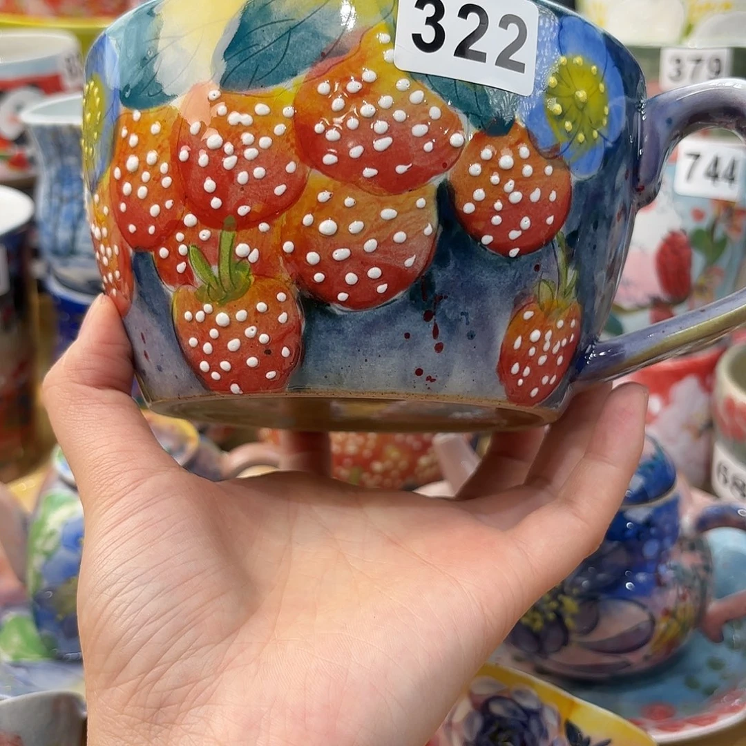 瓷片兔兔盖茨，兔兔