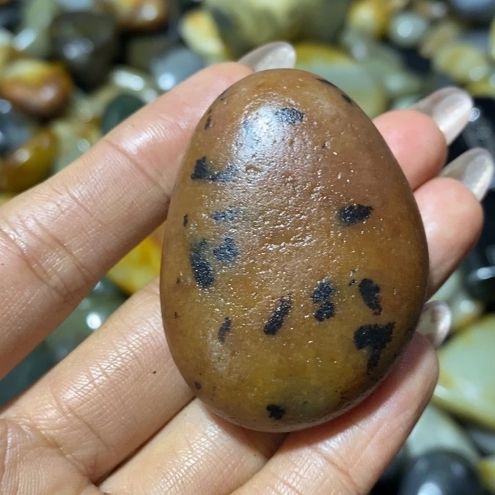 寒***隐和田玉未镶嵌挂件