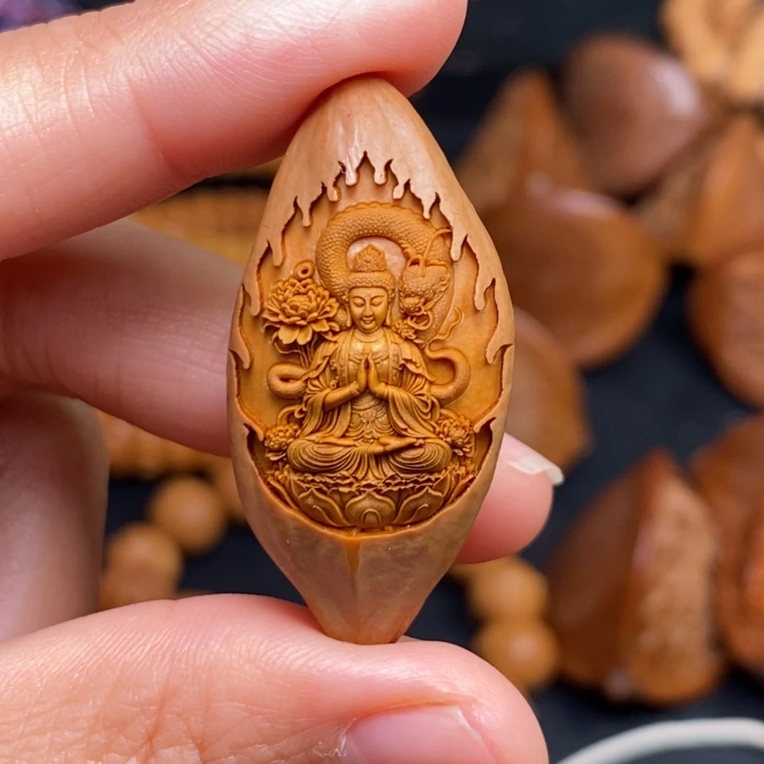 菩提籽类橄榄猴头核桃雕刻手串手链