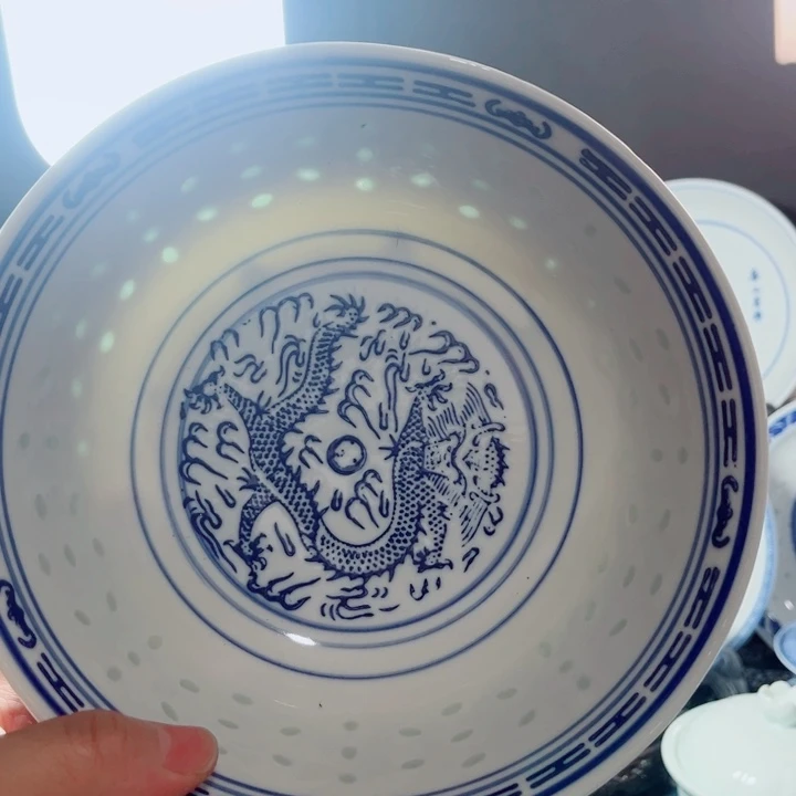青花玲珑8寸面碗龙纹