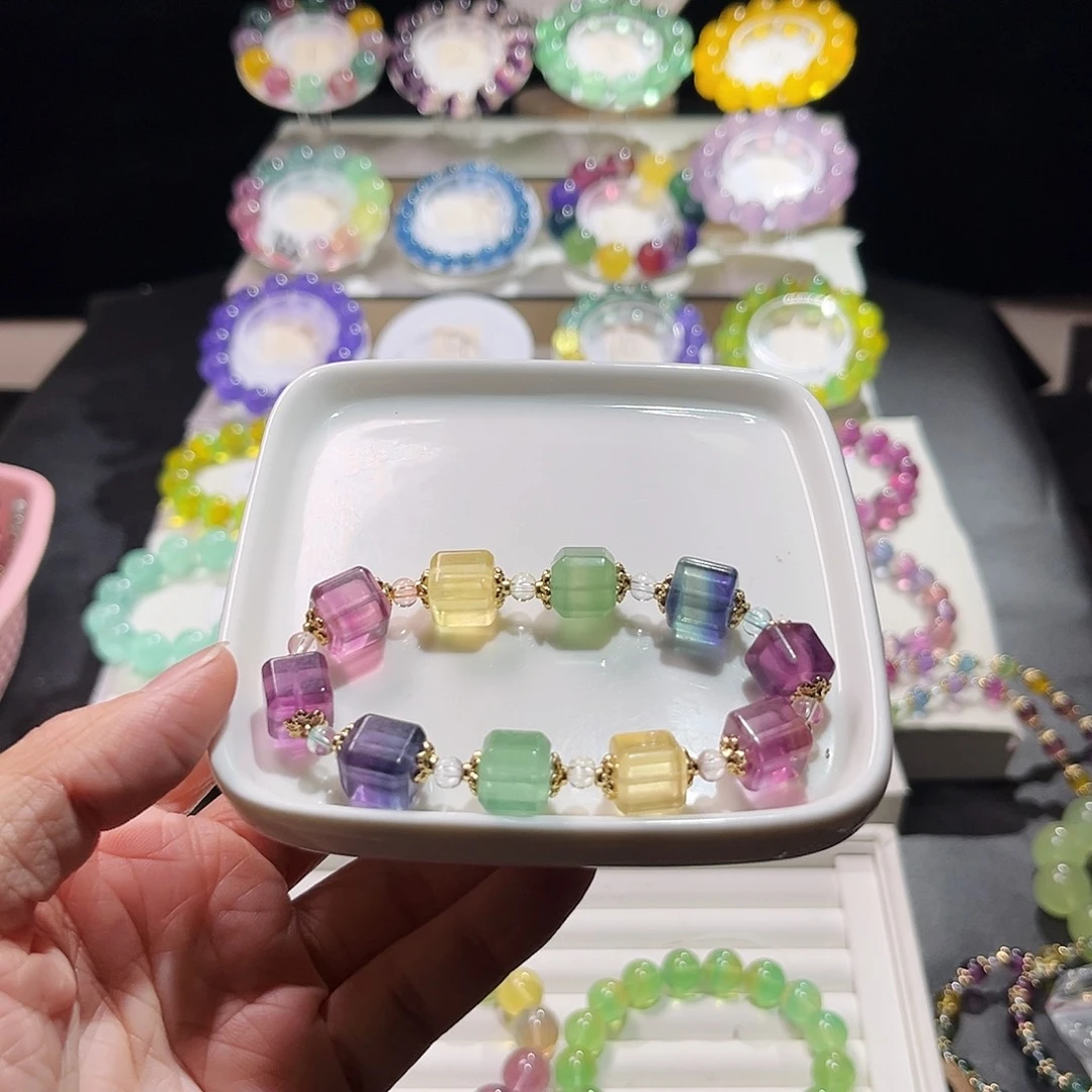 艺***）未镶嵌萤石手串彩虹方糖