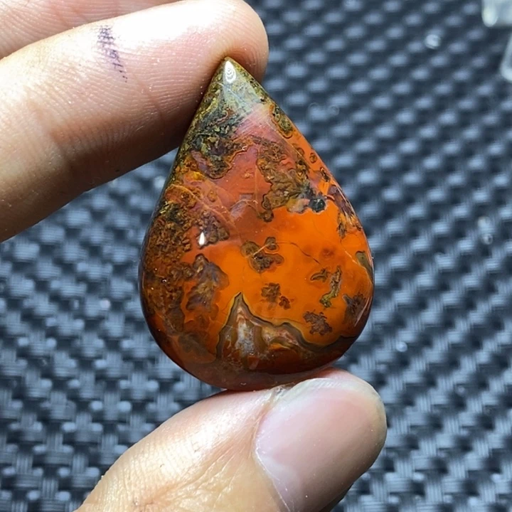 玛瑙/玉髓颈饰未镶嵌步**赢