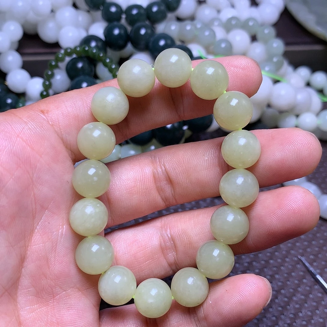 【闪购商品】颈饰未镶嵌和田玉