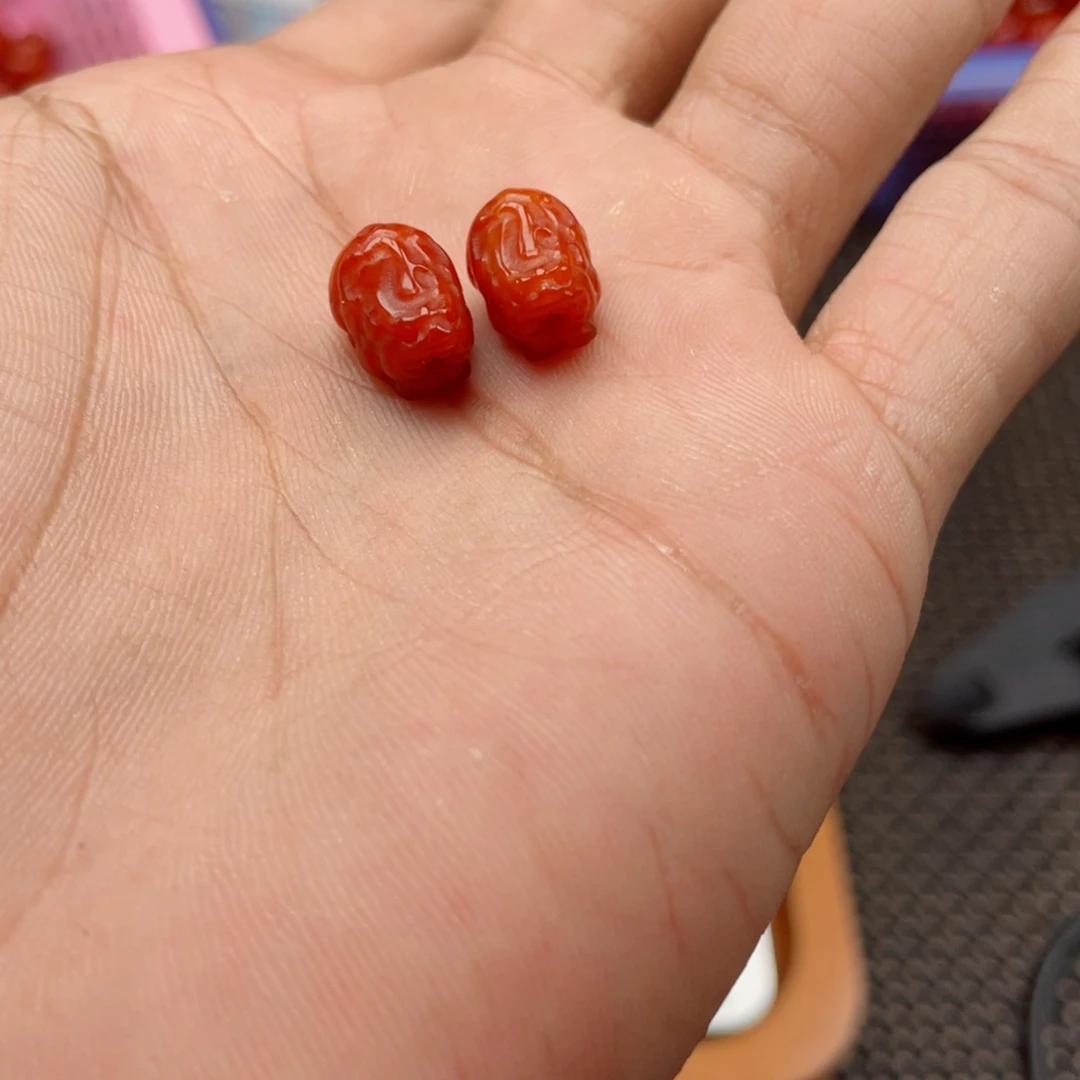 南红玛瑙未镶嵌貔貅8*10一对
