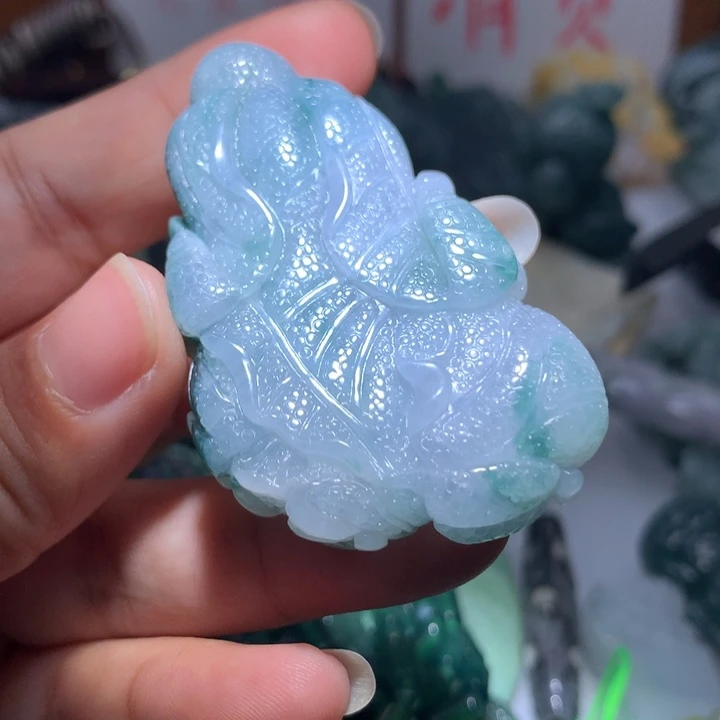 翡翠颈饰未镶嵌保真天然A货翡翠