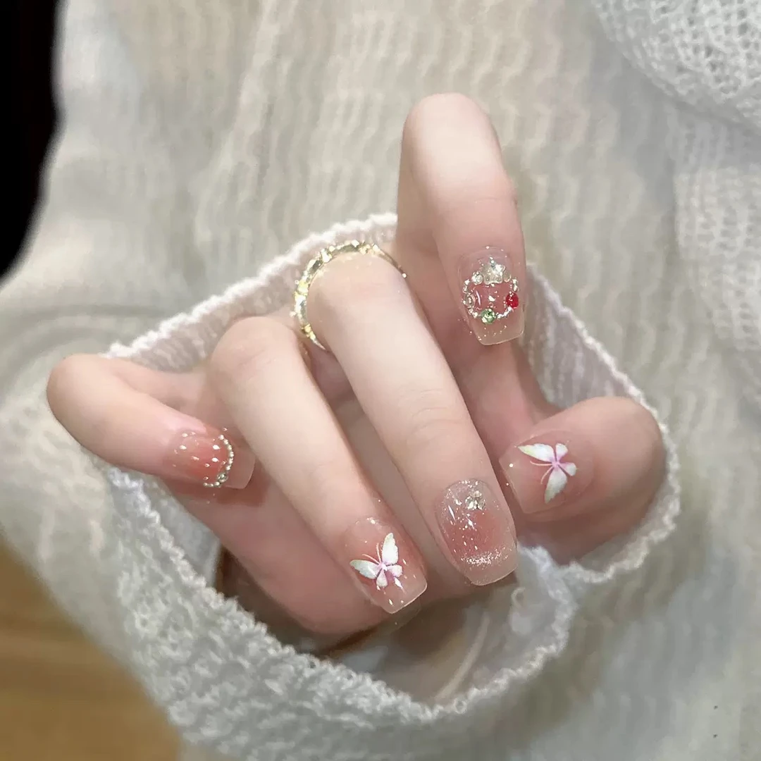 535短款腮红法式花环猫眼30片装穿戴美甲假指甲贴片时尚显白百搭