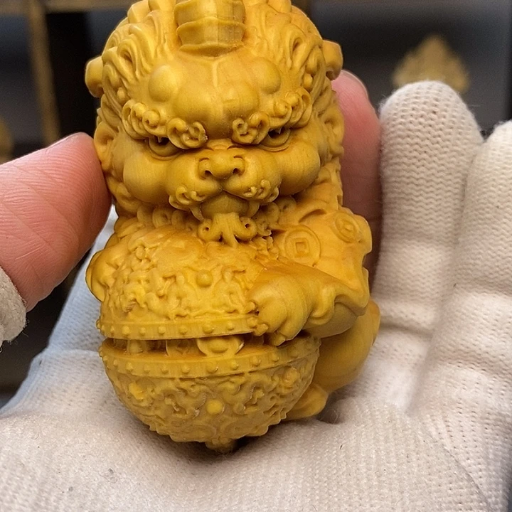 木黄杨木貔貅手把件