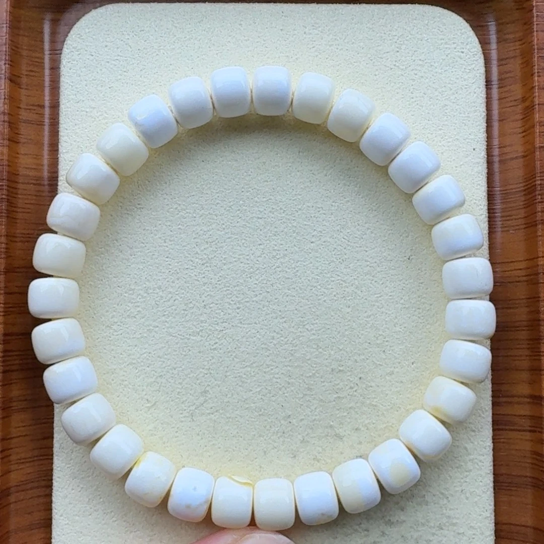 琥珀手链未镶嵌十***^