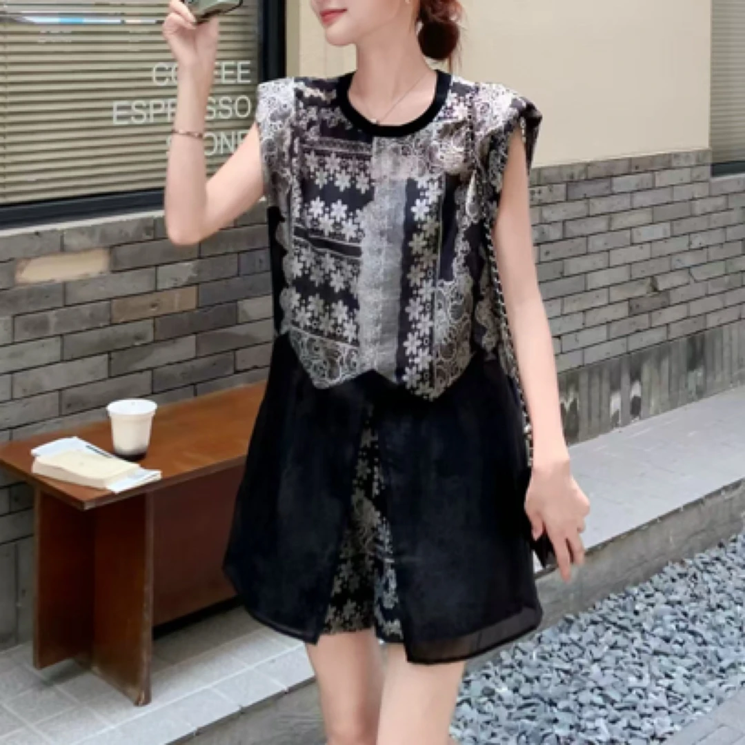 法式复古网纱拼接拼接上衣短裤夏季新款套装