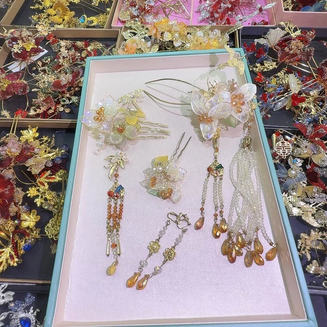 中***)混合材质新娘头饰不退不换不售后默认瑕疵