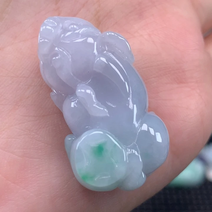 颈饰未镶嵌翡翠貔貅吊坠