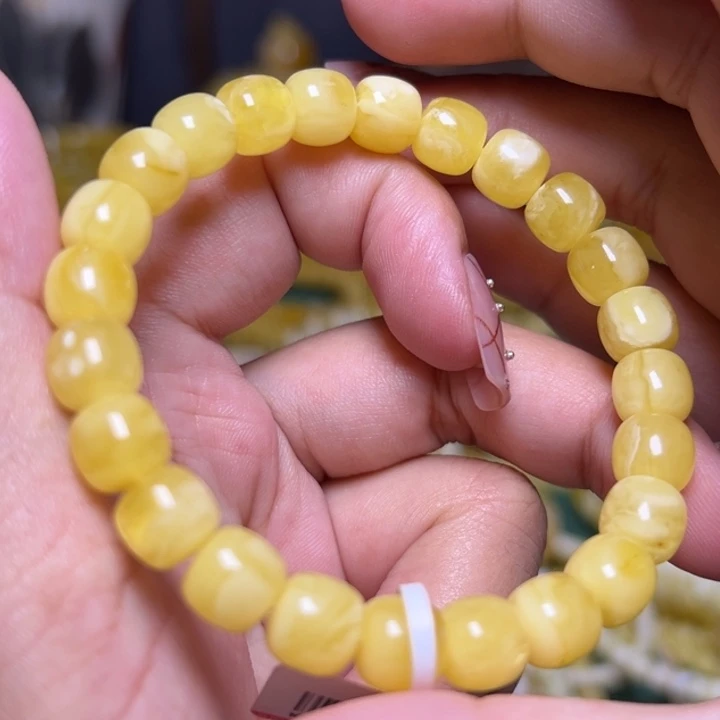 未镶嵌琥珀珠宝奇石